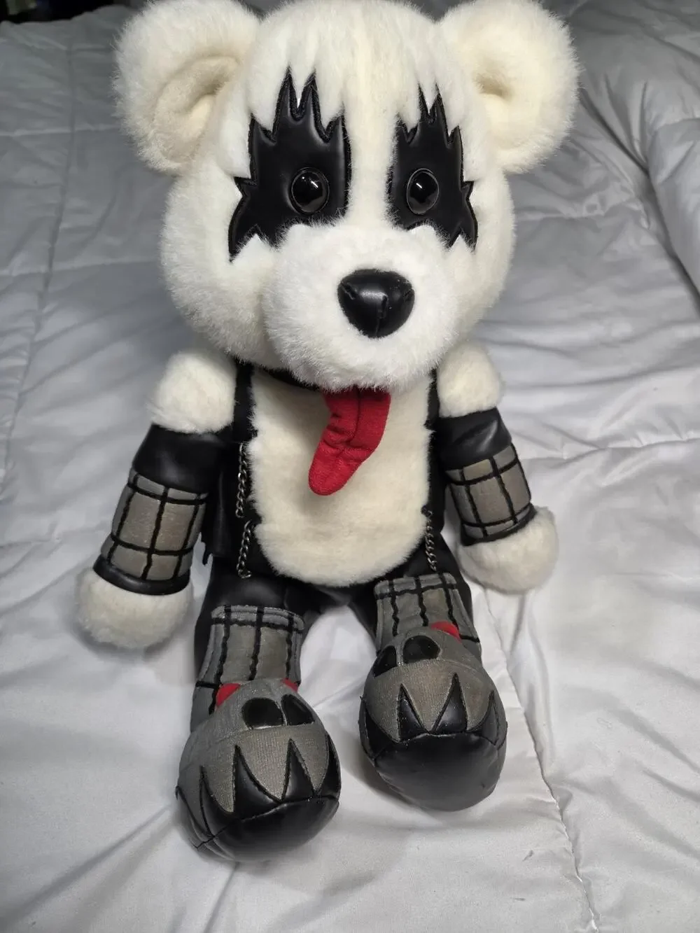 KISS Gene Simmons Limited Edition Love Gun Bear Stuffed Rare HTF 1998 Rock Y2K